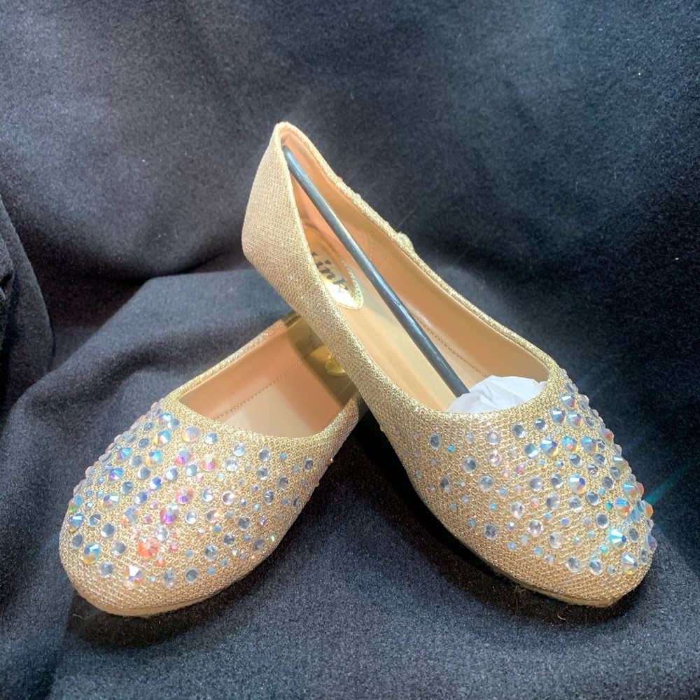 Gold flats